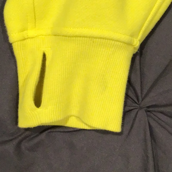 Lululemon Scuba in Lazer Lemon - Picture 5 of 6